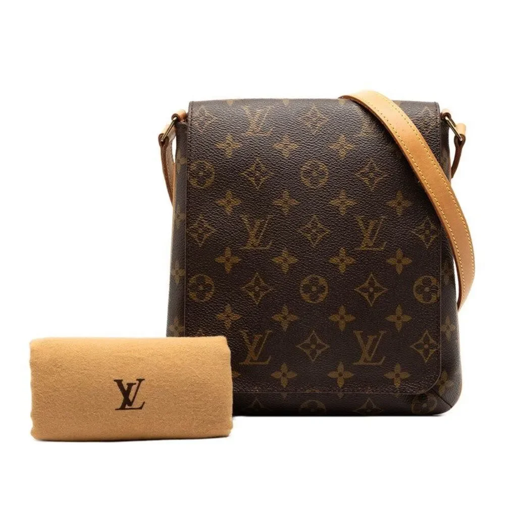 Louis Vuitton Musette Salsa Short Crossbody Bag